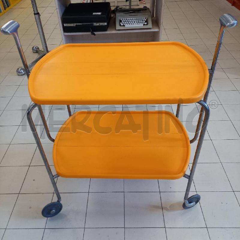 CARRELLO PORTA VIVIANDE MAGIS ARANCIONE | Mercatino dell'Usato Bologna 1