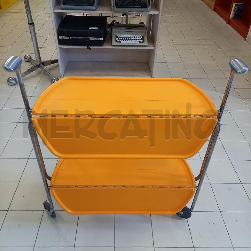 CARRELLO PORTA VIVIANDE MAGIS ARANCIONE | Mercatino dell'Usato Bologna 3