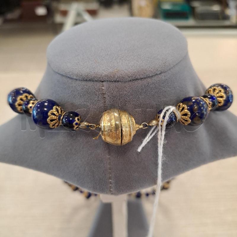 COLLANA VETRO BLU CON PAGLIUZZE DORATE  | Mercatino dell'Usato Bologna 3