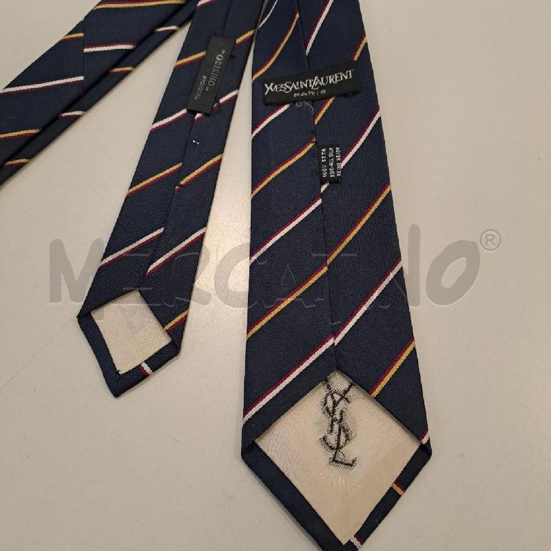CRAVATTA YVES SAINT LAURENT BLU RIGA BIANCO GIALLO ROSSO | Mercatino dell'Usato Bologna 2