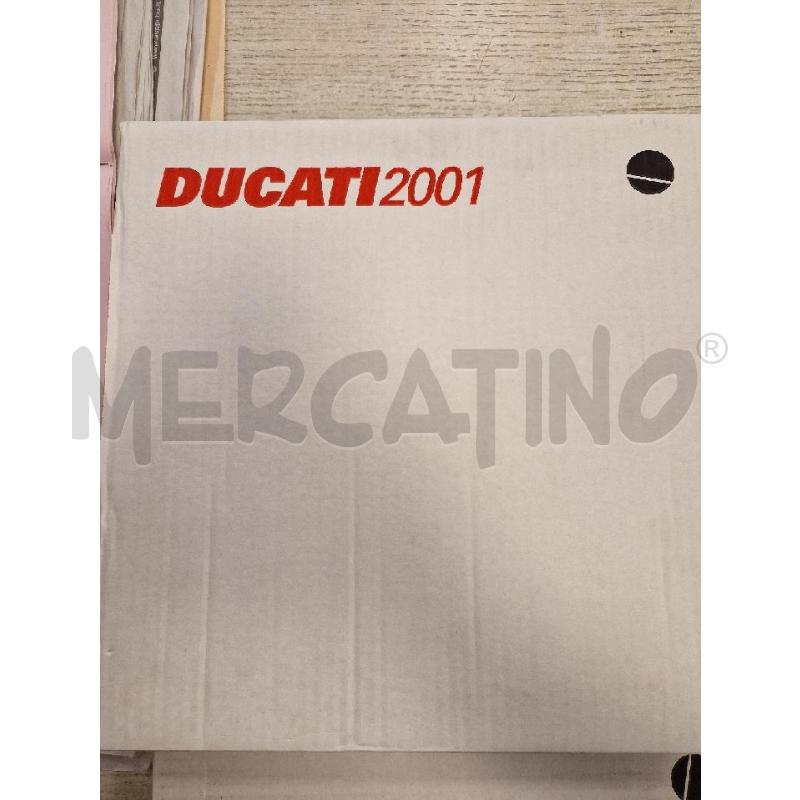 DUCATI 2001   YEAR BOOK 4 VALVOLE | Mercatino dell'Usato Bologna 2