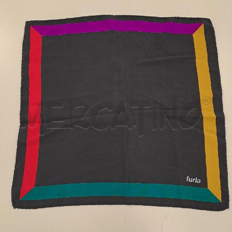 FAZZOLETTO SETA FURLA NERO BORDI VERDE ROSSO FUCSIA OCRA | Mercatino dell'Usato Bologna 1