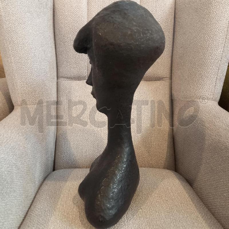 FIGURA FEMMINILE CERAMICA DELLO SCULTORE RENAUD MARTELLI | Mercatino dell'Usato Bologna 3