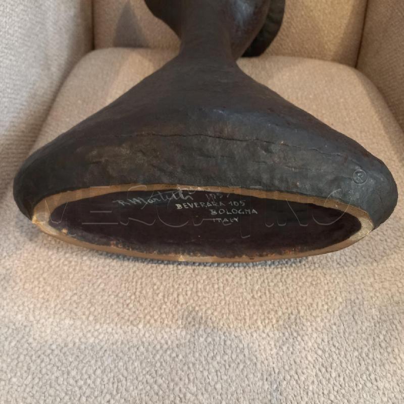 FIGURA FEMMINILE CERAMICA DELLO SCULTORE RENAUD MARTELLI | Mercatino dell'Usato Bologna 5