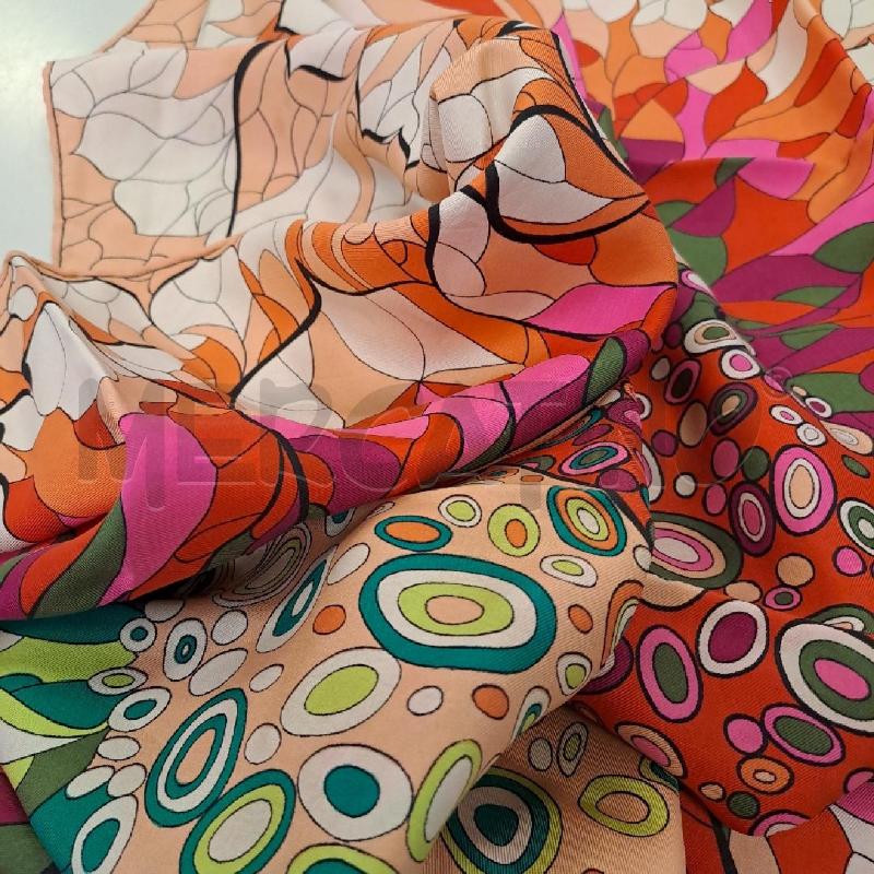 FOULARD D'ESTE SETA ROSA ROSSO FUCSIA VERDE | Mercatino dell'Usato Bologna 4