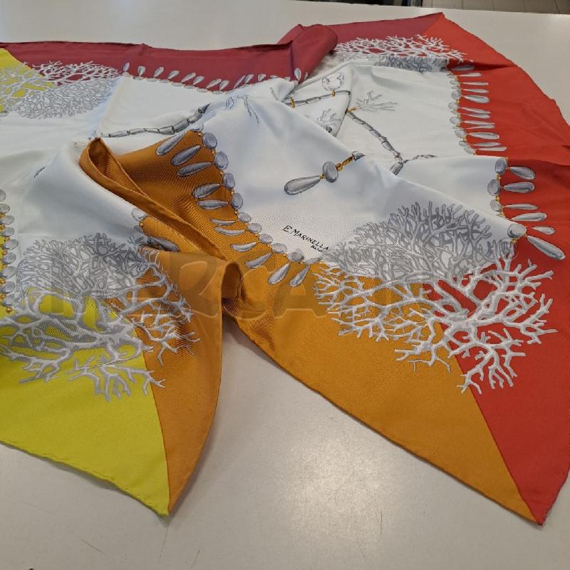 FOULARD MARINELLA SETA BIANCO ARANCIO MATTONE | Mercatino dell'Usato Bologna 3