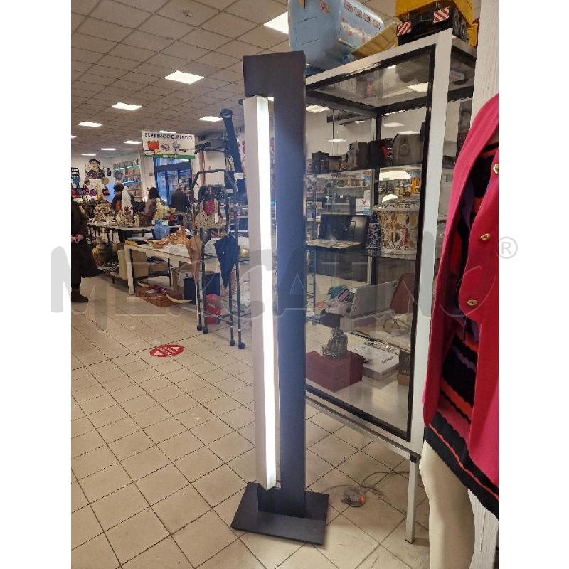 LAMPADA DA TERRA GIREVOLE   ARA  BY   ILARIAMARELLI | Mercatino dell'Usato Bologna 4