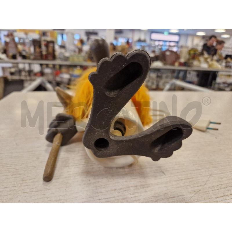 LAMPADINA UOMO PRIMITIVO | Mercatino dell'Usato Bologna 5
