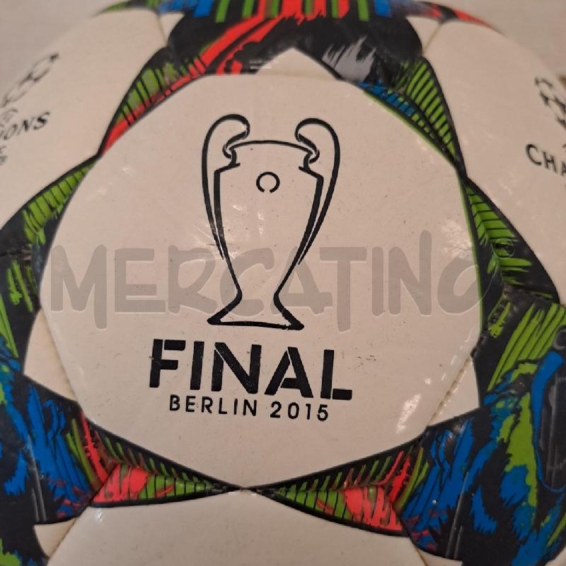 PALLONE ADIDAS BERLIN 2015 | Mercatino dell'Usato Bologna 2