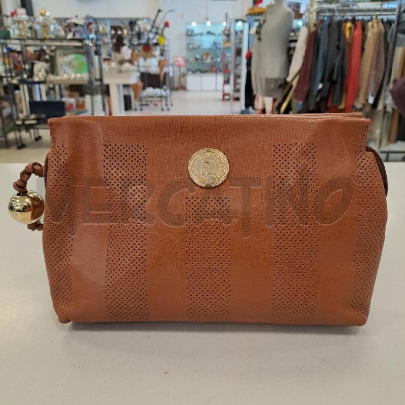 POCHETTE FENDI CAMMELLO  | Mercatino dell'Usato Bologna 1