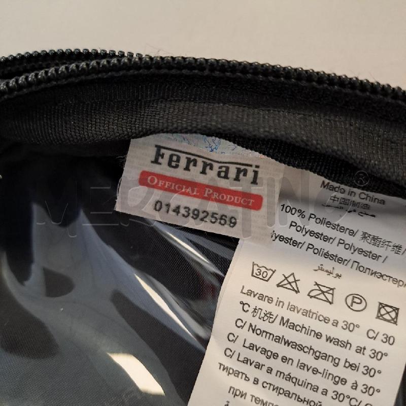 POCHETTE FERRARI OFFICIAL | Mercatino dell'Usato Bologna 4