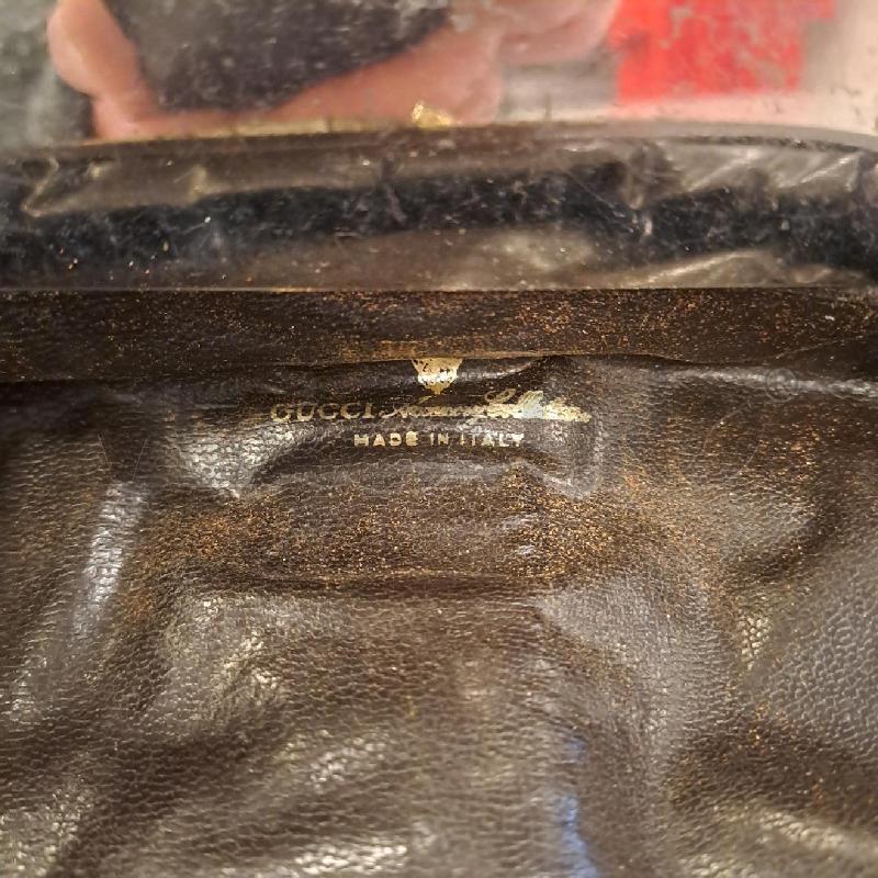 POCHETTE GUCCI PORTATRUCCO DA RESTAURARE | Mercatino dell'Usato Bologna 2