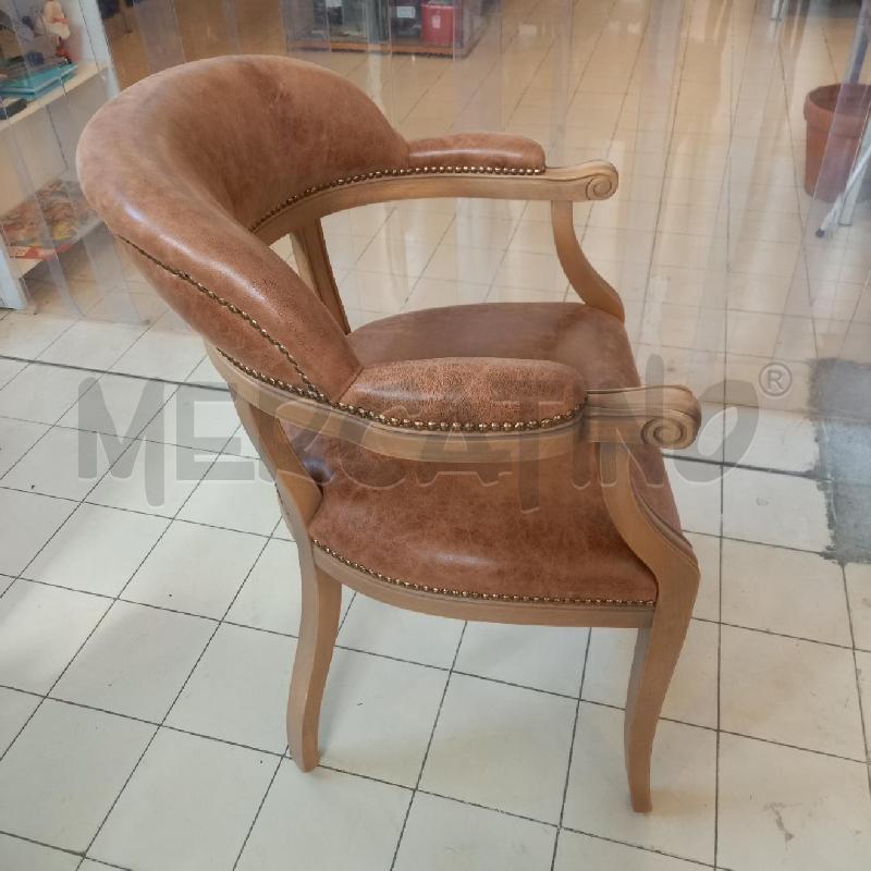 POLTRONCINA STILE PELLE | Mercatino dell'Usato Bologna 4