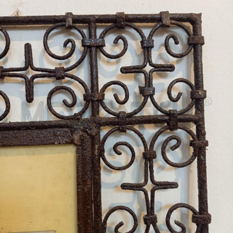QUADRO CORNICE FERRO QUADRATA  | Mercatino dell'Usato Bologna 2