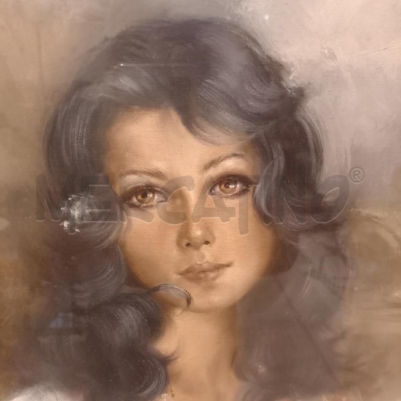 QUADRO DONNA CON COLLANA | Mercatino dell'Usato Bologna 3