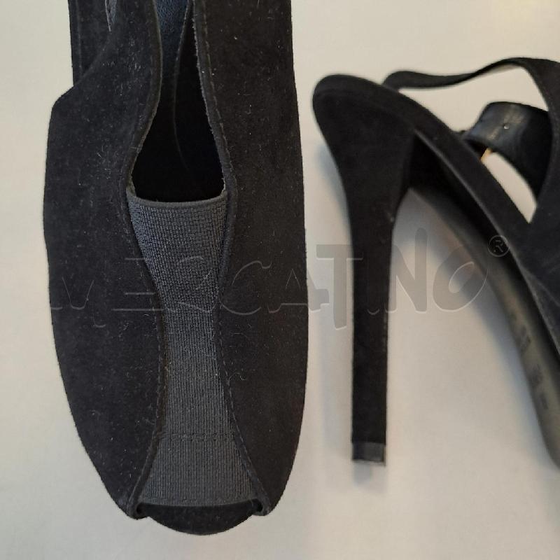 SANDALI DONNA FENDI NERO SUEDE PLATEAU | Mercatino dell'Usato Bologna 5