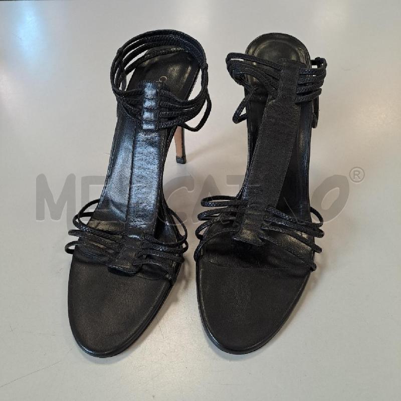 SANDALI DONNA GUCCI NERO STRINGHETTE | Mercatino dell'Usato Bologna 1