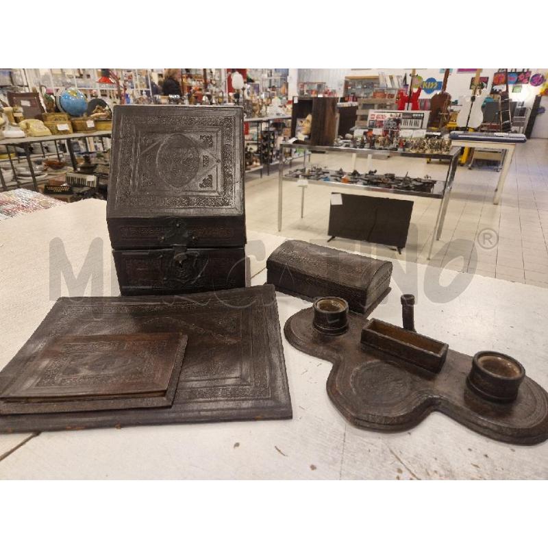 SCRIVANIA SET 5 PZ RIVESTITO IN CUOIO | Mercatino dell'Usato Bologna 1