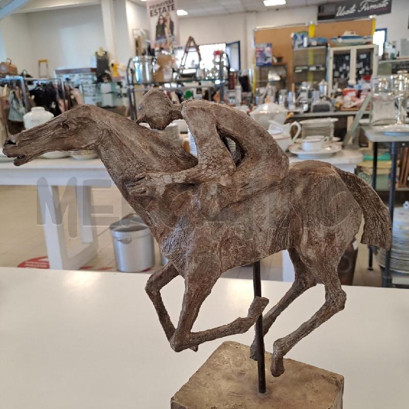 SCULTURA CAVALIERE GUERRINO BARDEGGIA | Mercatino dell'Usato Bologna 2
