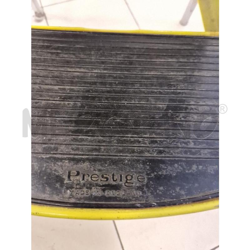 SGABELLO SEDIA GIALLO  PRESTIGE ENGLAND | Mercatino dell'Usato Bologna 5