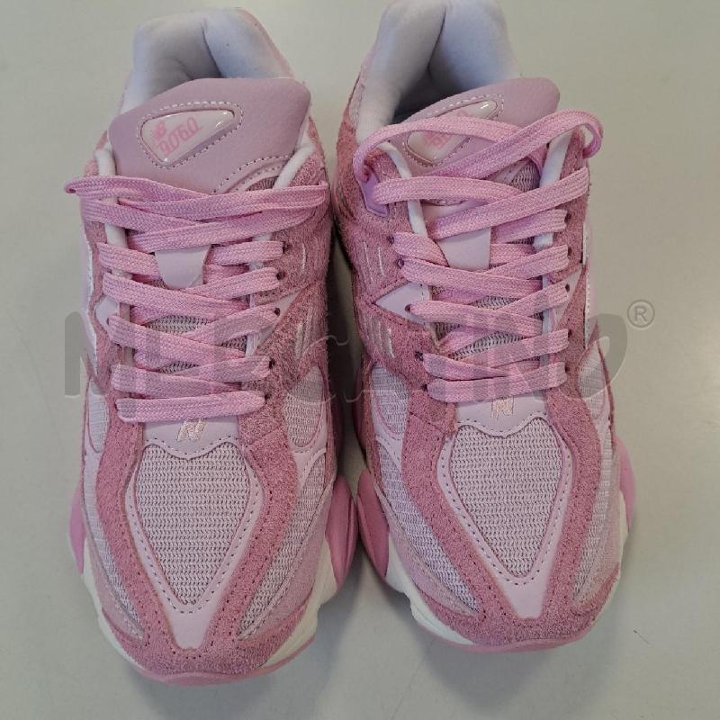 SNEAKERS DONNA NEW BALANCE 9060 PER ASOS EXLUSIVE PINK OVERDYE | Mercatino dell'Usato Bologna 3