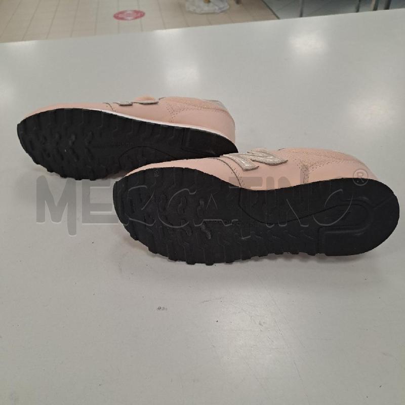 SNEAKERS DONNA NEW BALANCE CIPRIA | Mercatino dell'Usato Bologna 4