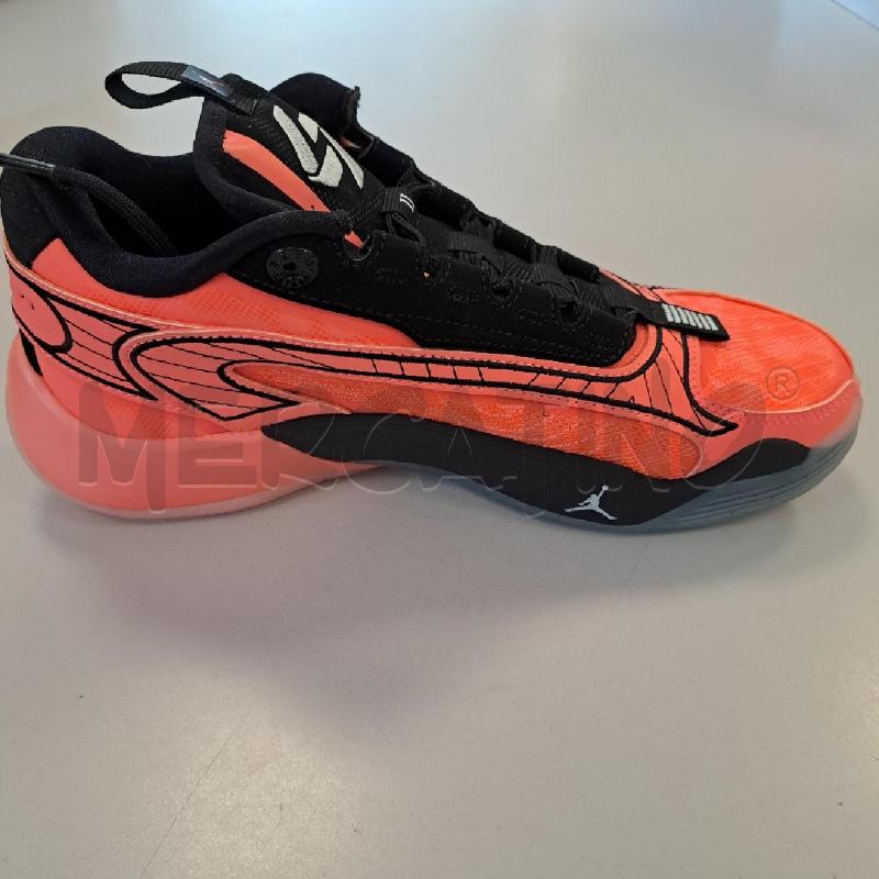 SNEAKERS NIKE LUKA 2 NEON MANGO | Mercatino dell'Usato Bologna 4
