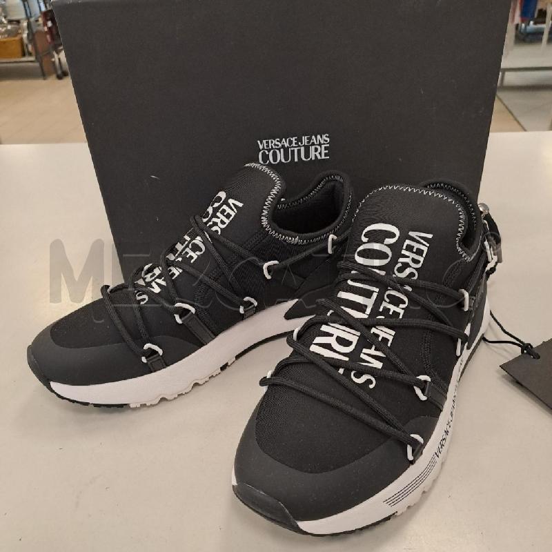SNEAKERS UOMO VERSACE JEANS COUTURE NERE E BIANCHE | Mercatino dell'Usato Bologna 3