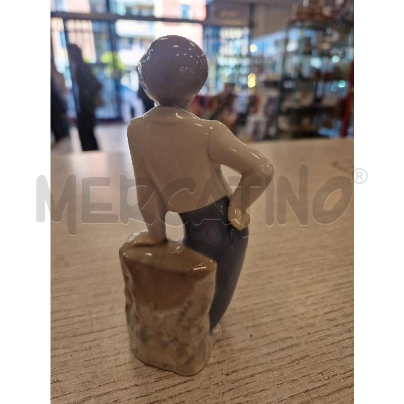STATUA REX VALENCIA RAGAZZO CON TRONCO | Mercatino dell'Usato Bologna 3