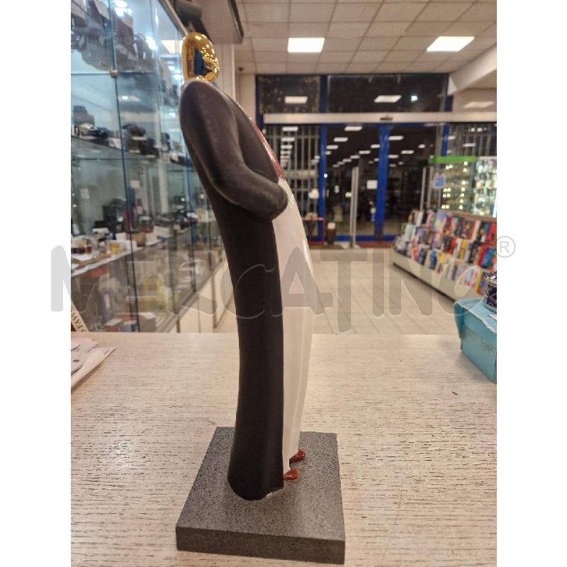 STATUINACERAMICA  UOMO ELEGANTE | Mercatino dell'Usato Bologna 3