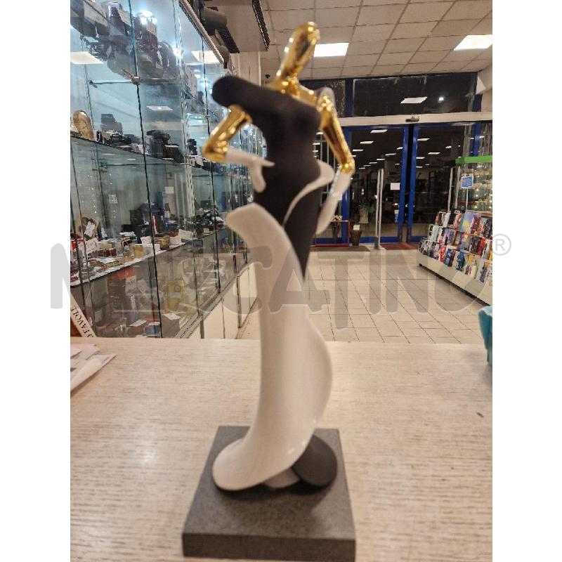 STATUINA CERAMICA DAMA IN BIANCO E NERO  | Mercatino dell'Usato Bologna 1