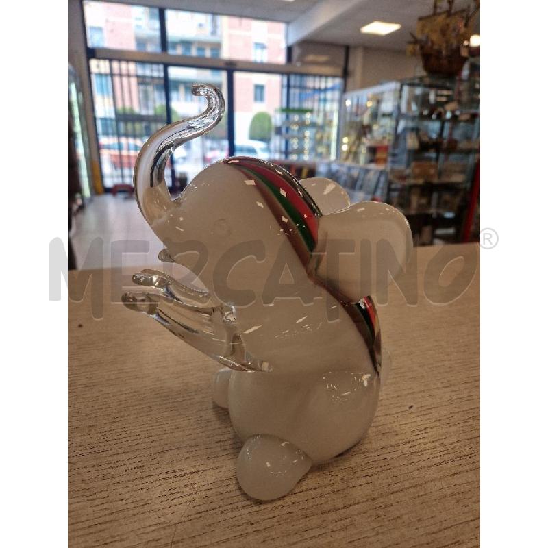 STATUINA ELEFANTE  BIANCO MURANO  | Mercatino dell'Usato Bologna 1