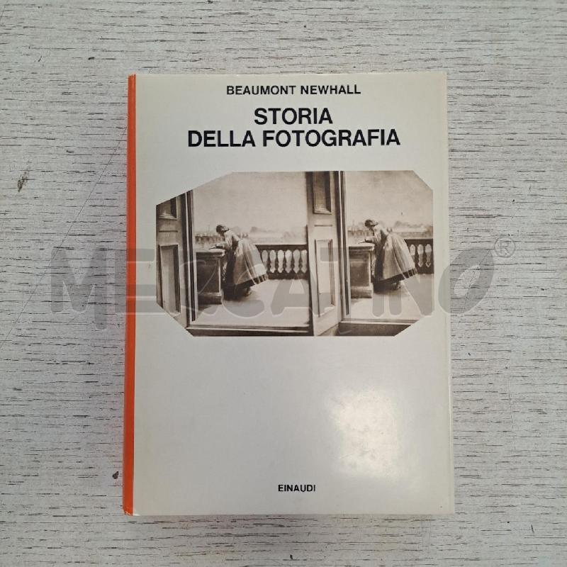 STORIA DELLA FOTOGRAFIA   EINAUDI  | Mercatino dell'Usato Bologna 1