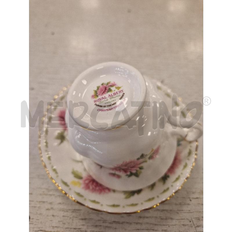 TAZZA ROYAL ALBERT + PIATTO NOVEMBER | Mercatino dell'Usato Bologna 4