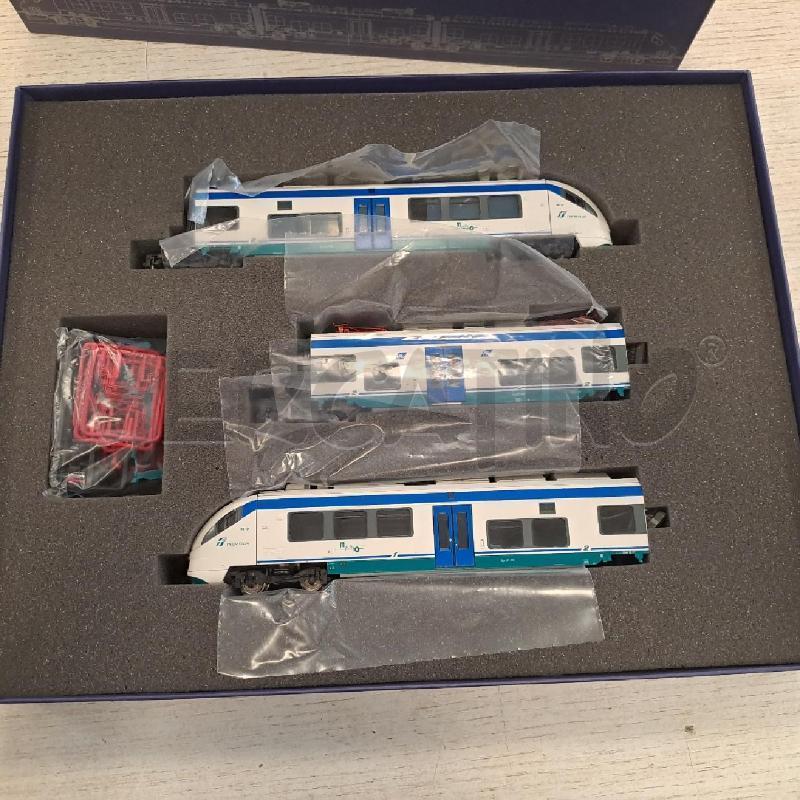 TRENINO MINUETTO VITRAINS 1001  | Mercatino dell'Usato Bologna 1