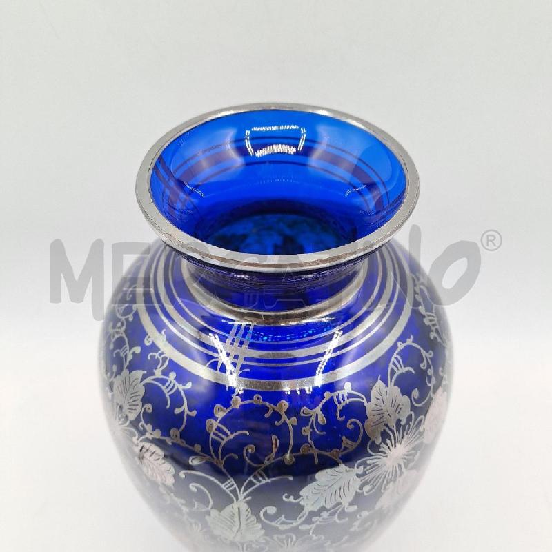 VASO IN VETRO BLU  VECCHIO  DECORI ARGENTO  | Mercatino dell'Usato Bologna 2