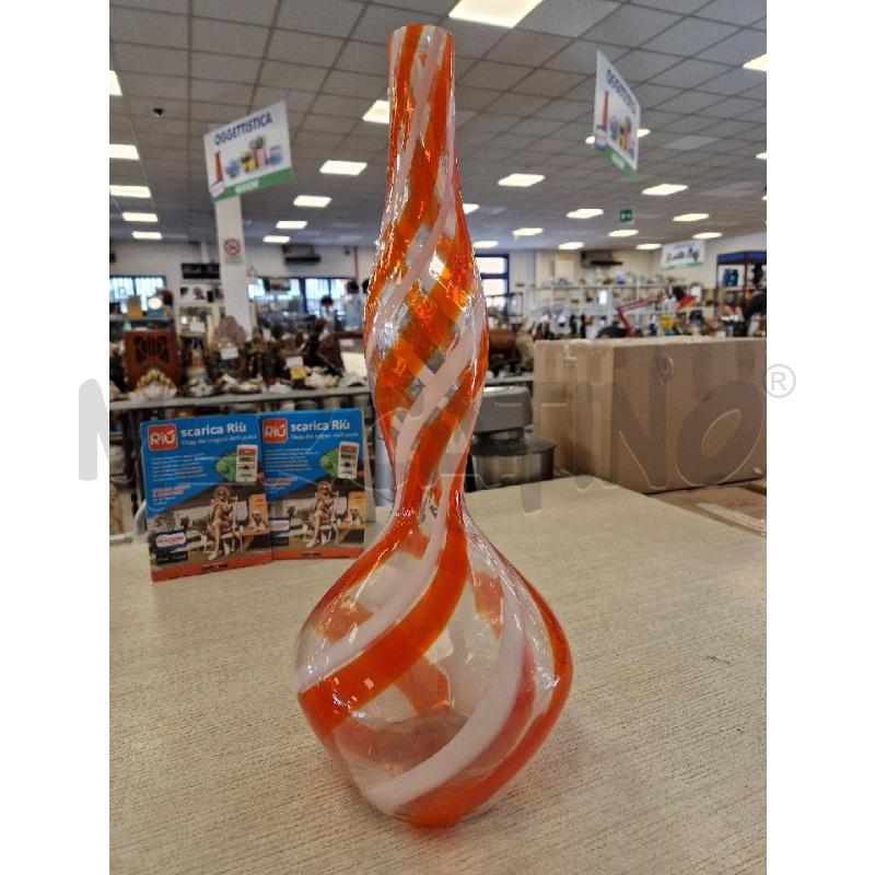 VASO RIGHE BIANCO ARANCIO VETRO MADE IN ITALY | Mercatino dell'Usato Bologna 2