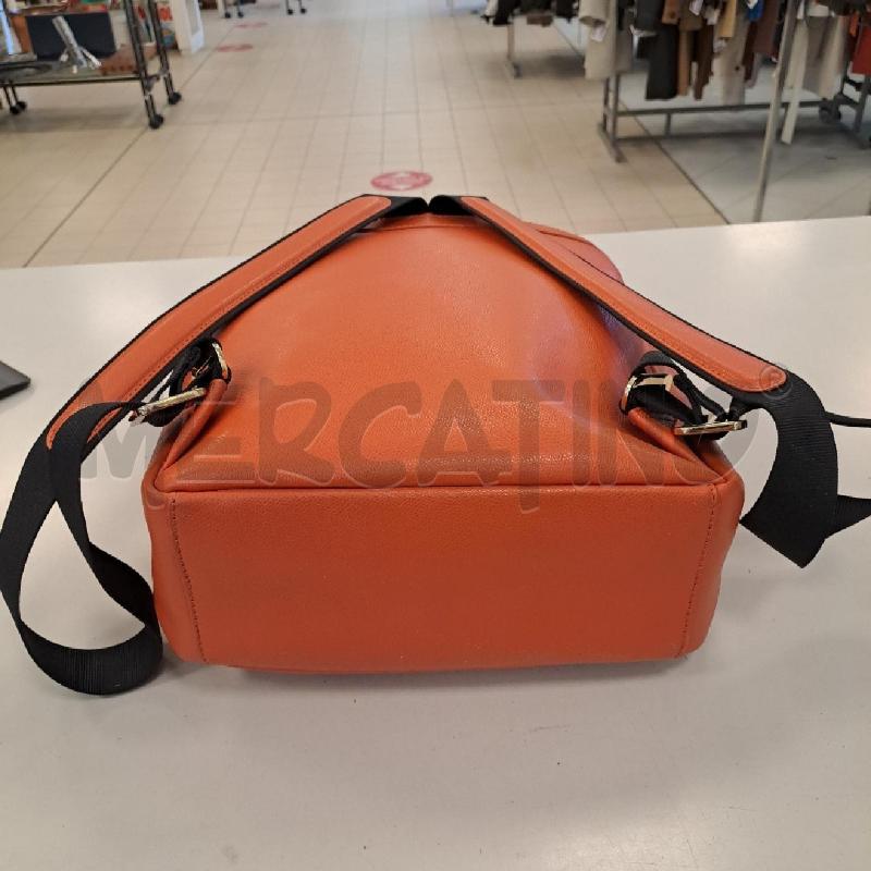 ZAINO DONNA SPALDING PELLE SALMONE | Mercatino dell'Usato Bologna 4