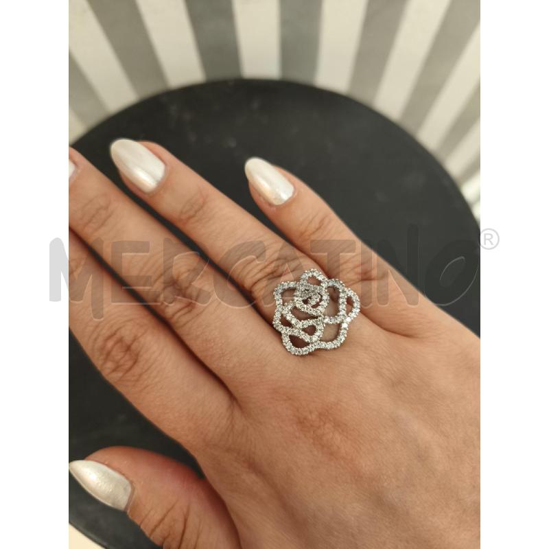 ANELLO DONNA SWAROVSKI FIORE STRASS | Mercatino dell'Usato Campobasso 1