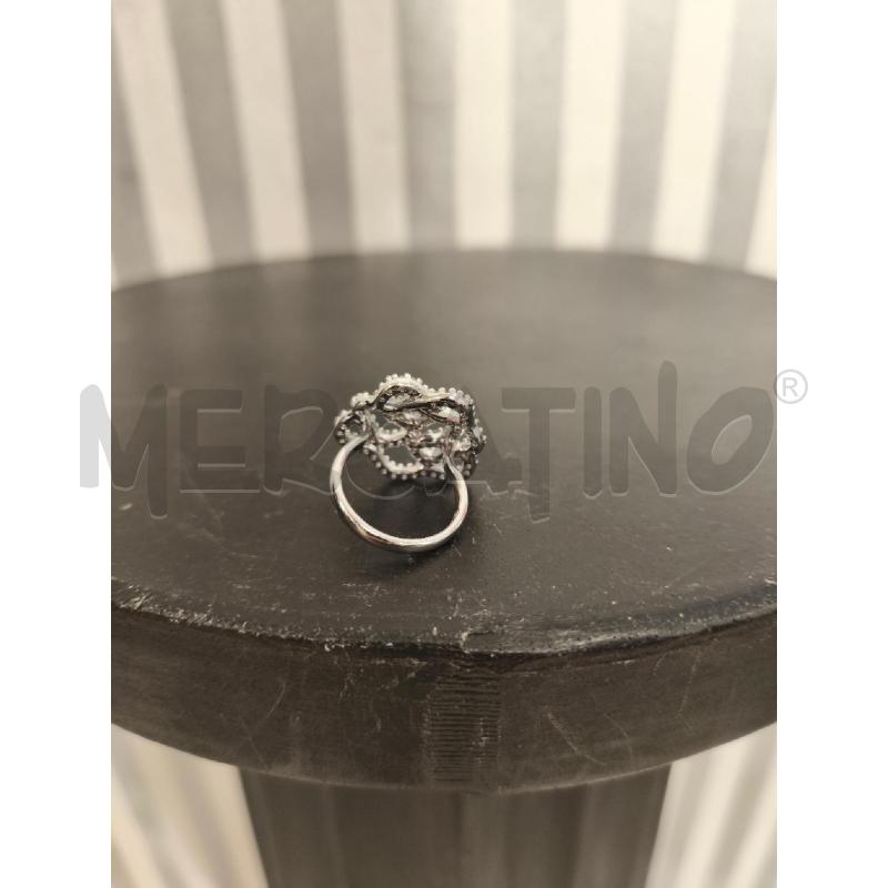 ANELLO DONNA SWAROVSKI FIORE STRASS | Mercatino dell'Usato Campobasso 5