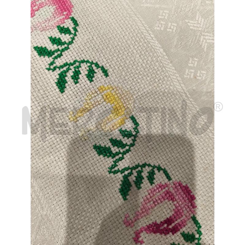 ASCIUGA MANI 3PZ. BEIGE FIORI PUNTOCROCE | Mercatino dell'Usato Campobasso 4