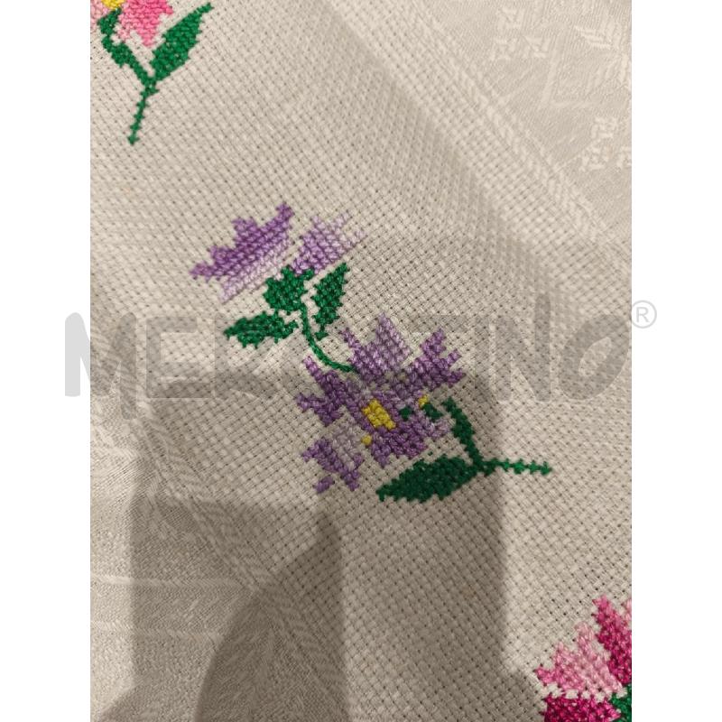 ASCIUGA MANI 3PZ. BEIGE FIORI PUNTOCROCE | Mercatino dell'Usato Campobasso 5