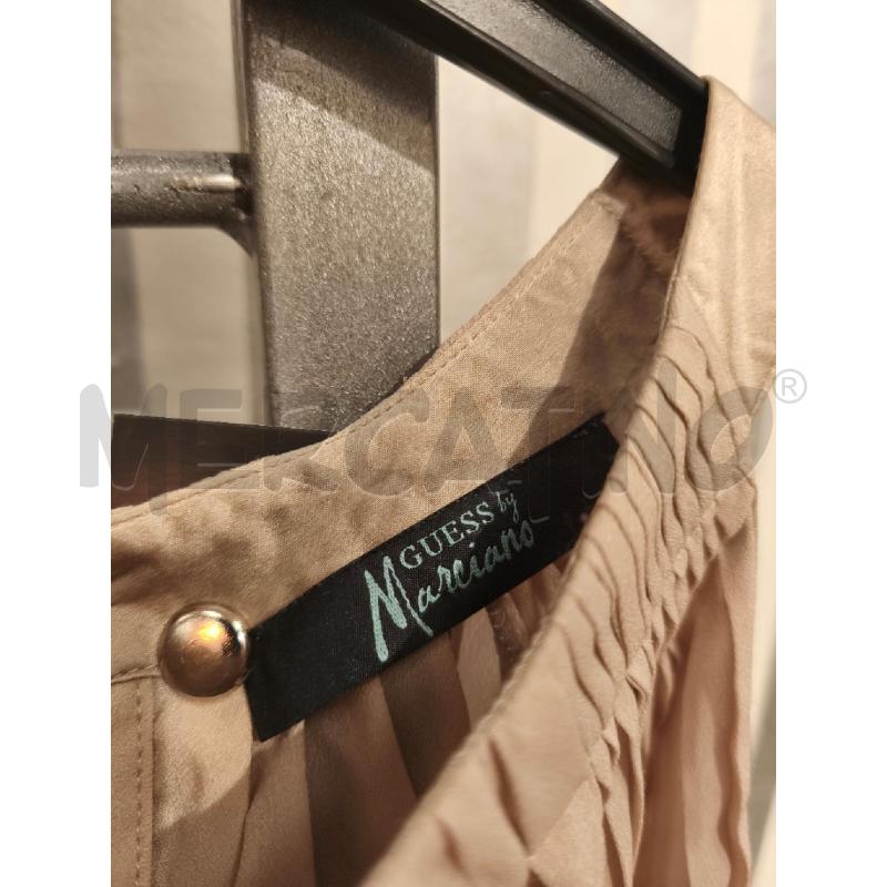 BLUSA DONNA GUESS MARCIANO BEIGE SPALLE SCOPERTE CON PLISSEE | Mercatino dell'Usato Campobasso 2