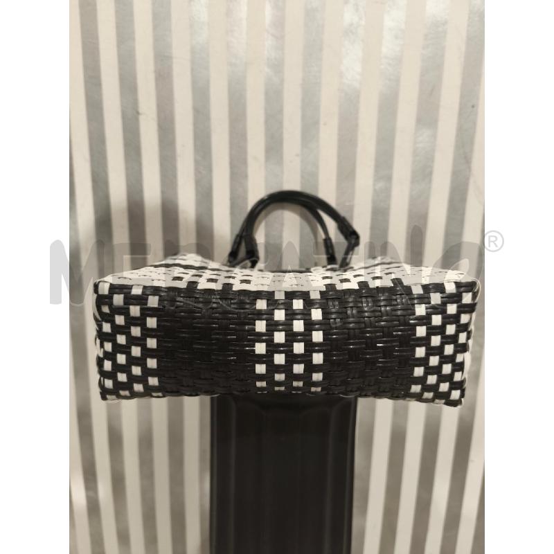 BORSA DONNA EMPORIO ARMANI INCROCI BIANCHI E NERI | Mercatino dell'Usato Campobasso 2