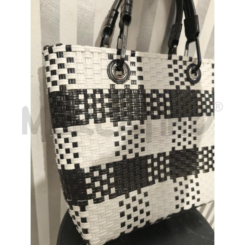 BORSA DONNA EMPORIO ARMANI INCROCI BIANCHI E NERI | Mercatino dell'Usato Campobasso 3