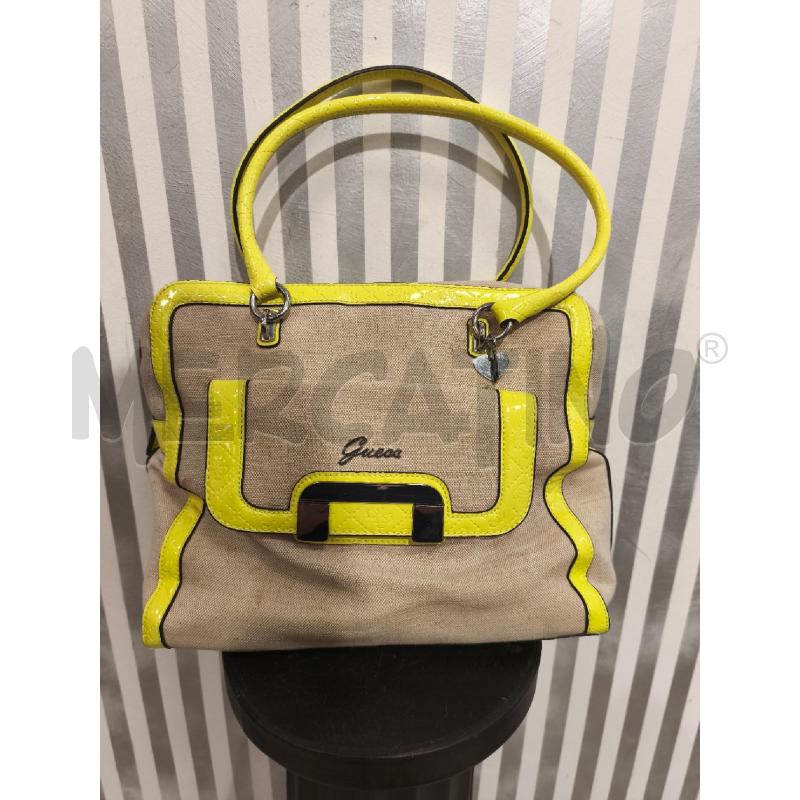 BORSA DONNA GUESS TIP CANAPA GIALLA GRANDE | Mercatino dell'Usato Campobasso 1