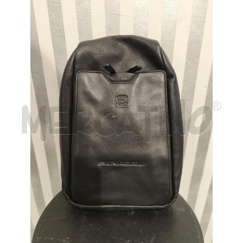 BORSELLO PIQUADRO NERO | Mercatino dell'Usato Campobasso 1