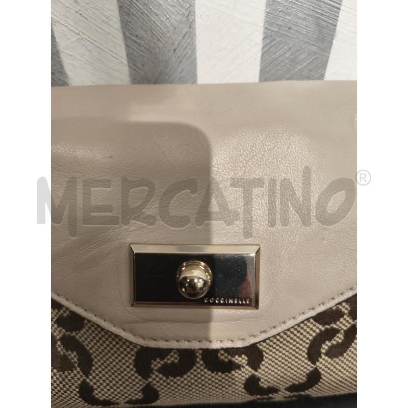 BORSETTA DONNA COCCINELLE BEIGE CHIUSURA DORATA | Mercatino dell'Usato Campobasso 2