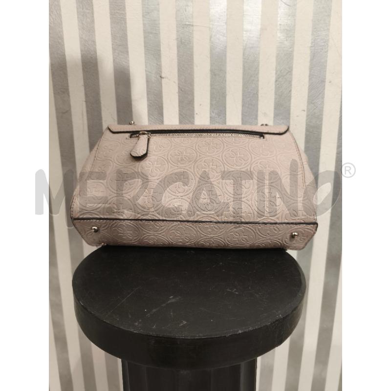 BORSETTA DONNA GUESS ROSA ANTICO INCISIONI | Mercatino dell'Usato Campobasso 3