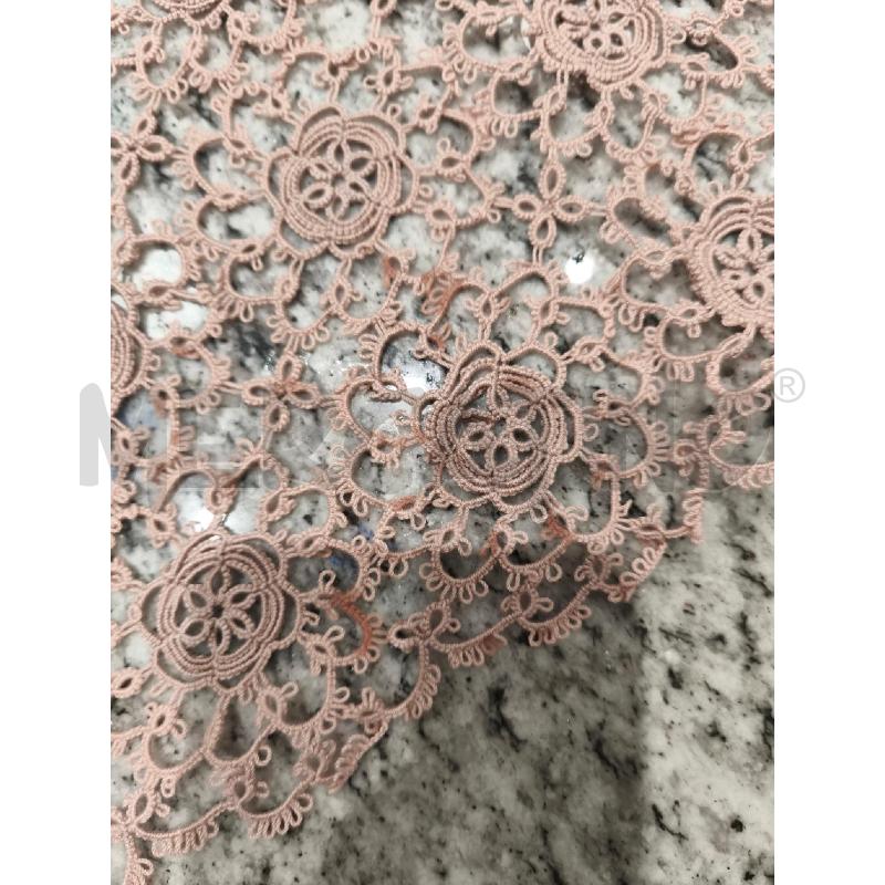 CENTRINO TIPO CHIACCHIERINO QUADRATO ROSA | Mercatino dell'Usato Campobasso 4